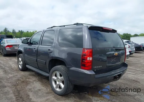 2010 Chevrolet Tahoe Lt z USA, uszkodzony, nr VIN 1GNUKBE01AR105053